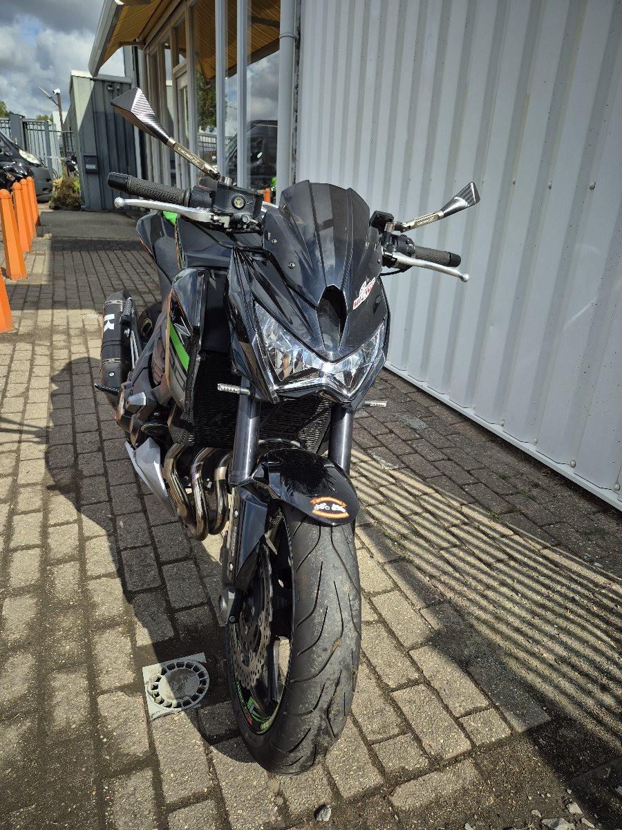 Kawasaki Z800 Akrapovic uit 2016