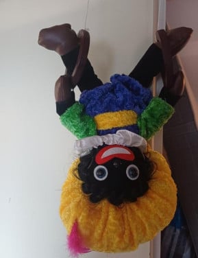 Zeldzaam leuk pietje in de ringen