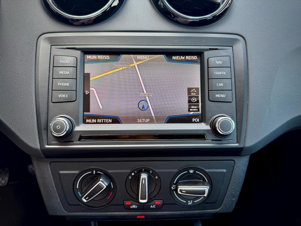 Seat Ibiza 1.0 ecotsi style connect airco navi cruise