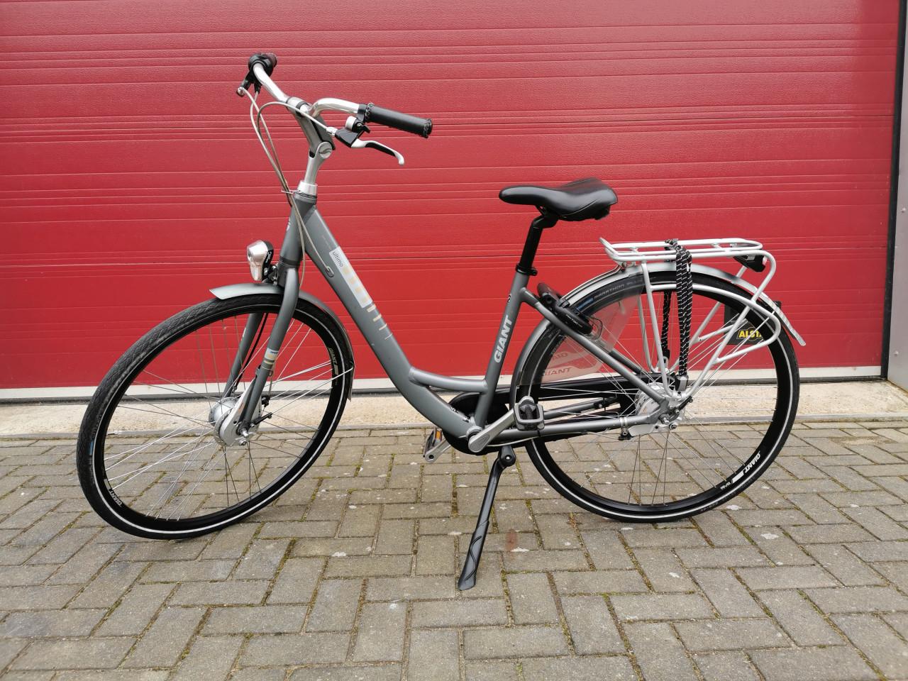 GIANT ULTIMO DAMESFIETS