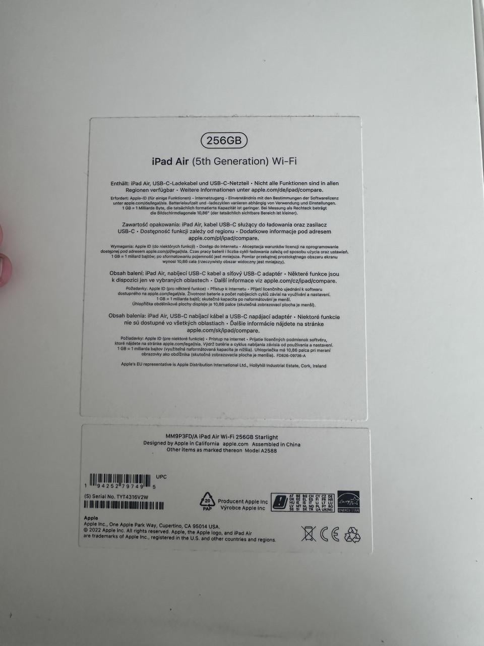 Nieuwstaat Apple iPad Air (5e generatie) Wi-Fi 256GB starlight