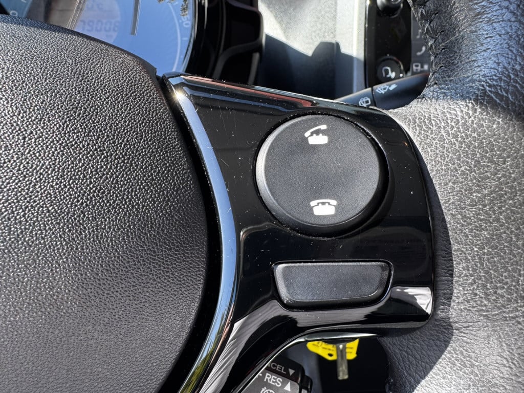 Toyota Aygo 1.0 vvt-i x-play | airco | radio | bluetooth | camera