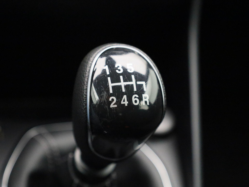 Ford Fiesta 1.0 ecoboost hybrid titanium | cruise control | parkeer sensore
