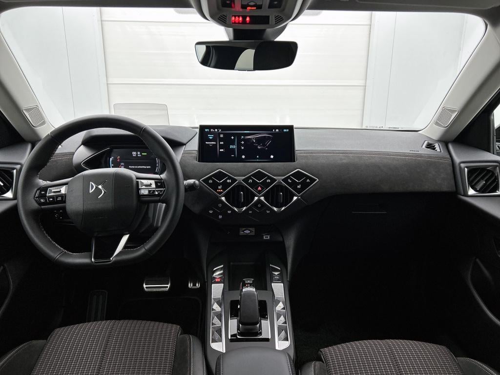 Ds Ds 3 e-tense performance line 54 kwh | camera | head-up display | stoelv