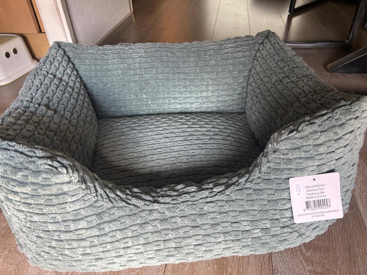Hondenmand mintkleur