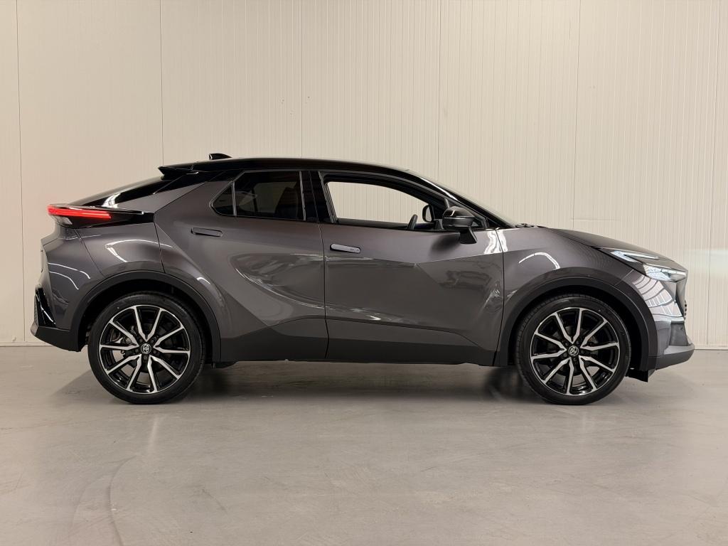 Toyota C-hr 2.0 hybrid 200 exec jbl audio - panoramadak - memory
