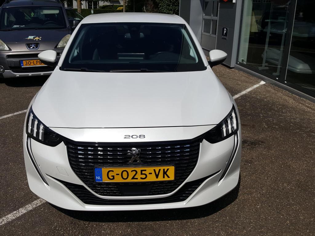 Peugeot 208 allure 1.2 pt-100pk navigatie | 3d-cockpit | apple carplay&andr