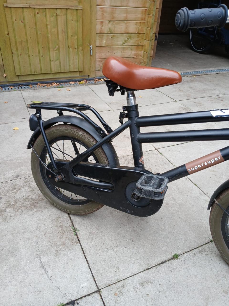 Stoer kinderfietsje 14 inch