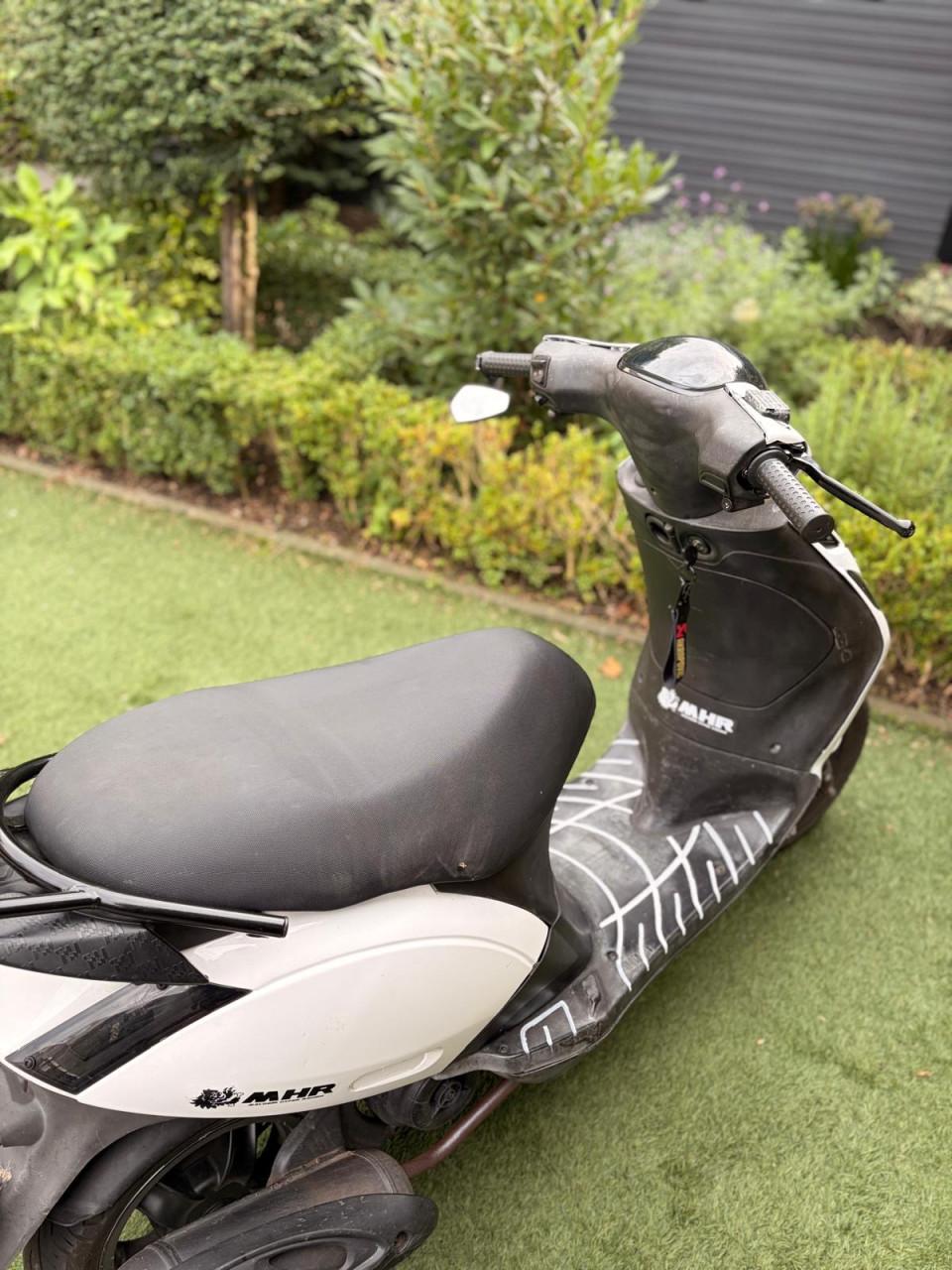 Scooter Zip 80cc 4t