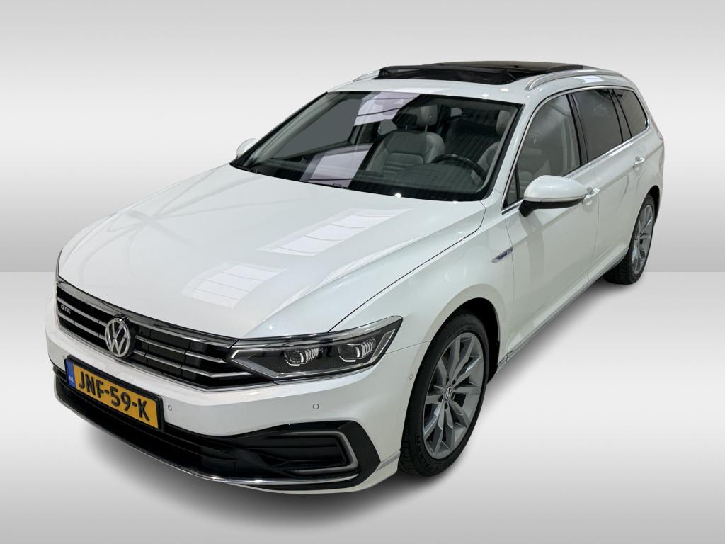 Volkswagen Passat variant 1.4 tsi phev gte 218pk | pano dak | head up | tre