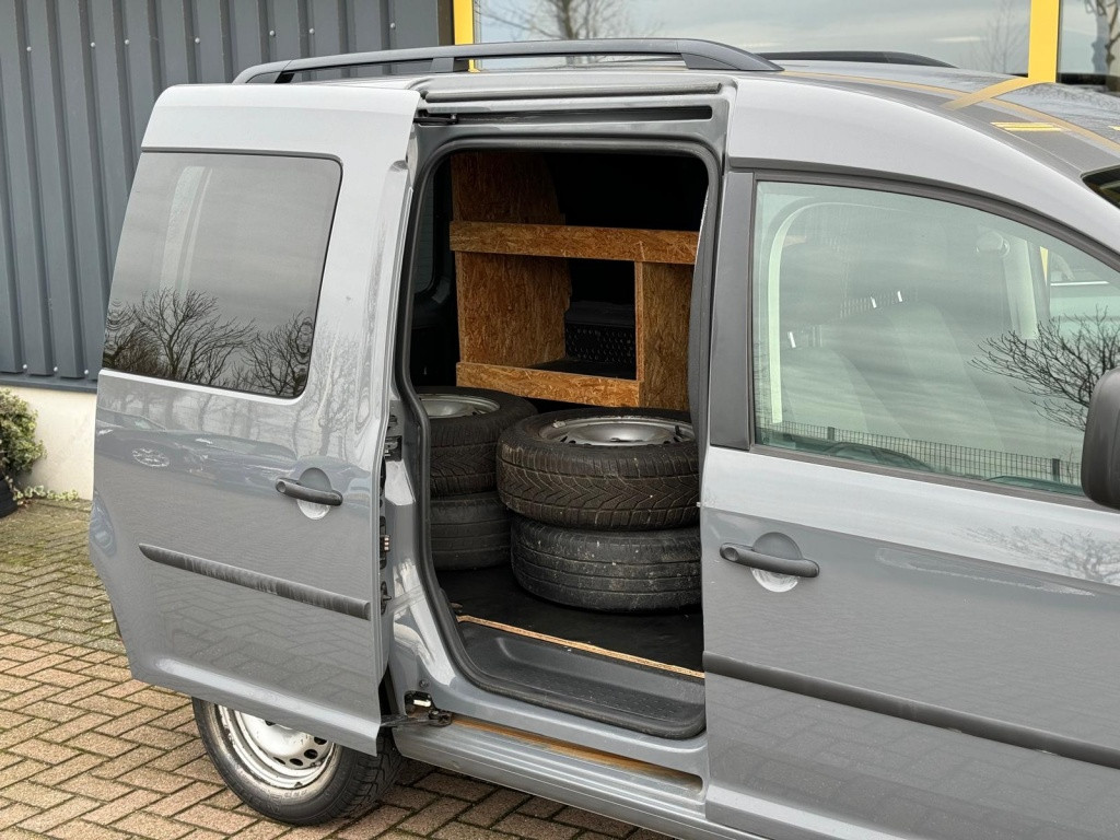 Volkswagen Caddy 2.0 tdi l1h1