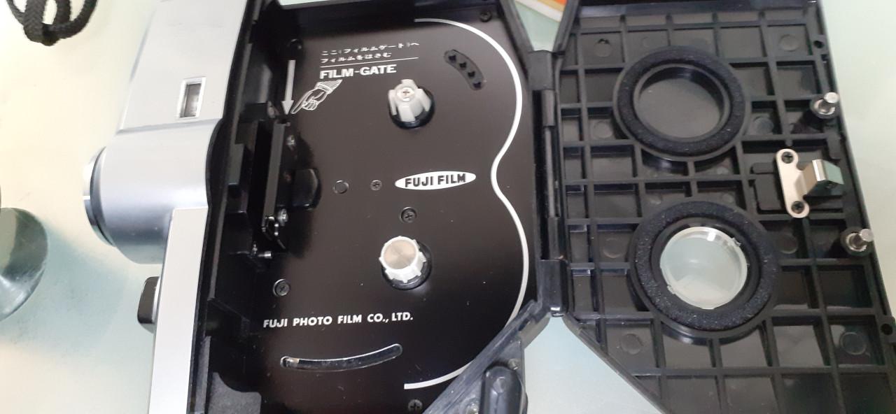 5 stuks analoge super 8 film camera,s met accesoires