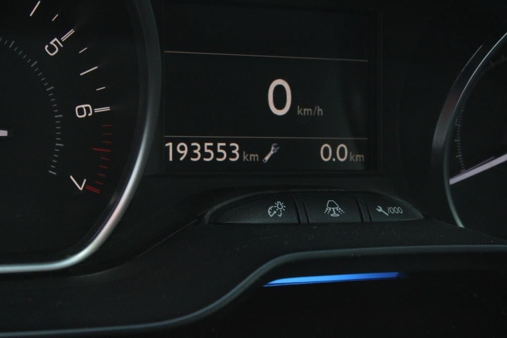 Peugeot 208 1.2 vti access