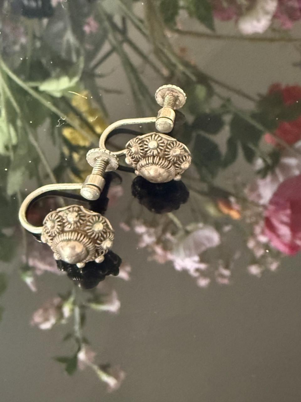 Antieke Zeeuwse knoop oorbellen