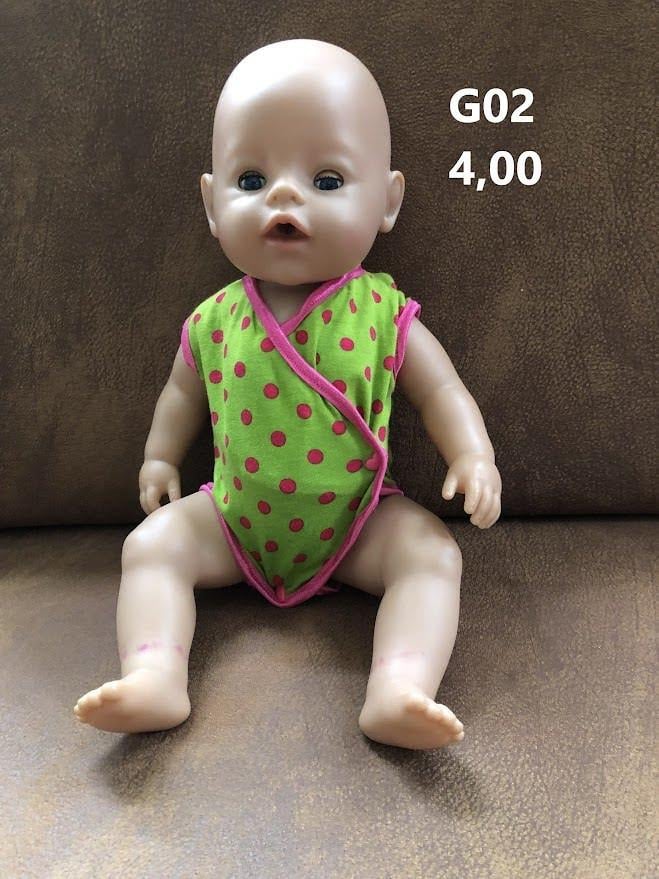 Poppenkleertjes baby born. Rompertje. Opbrengst KiKa.