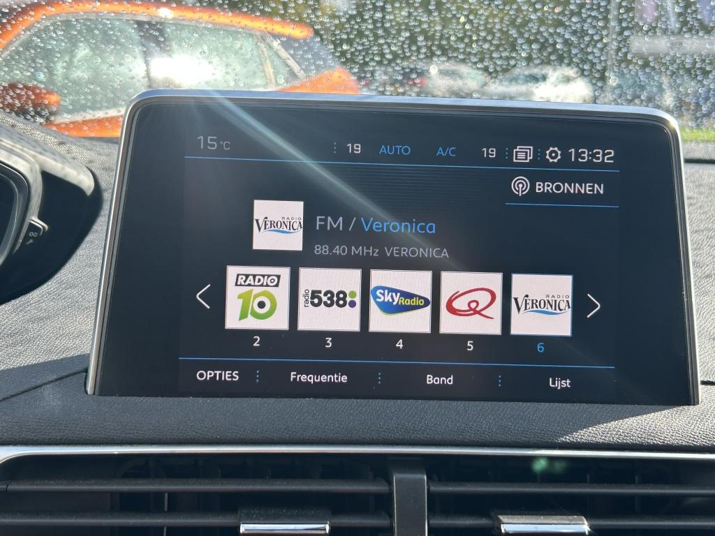 Peugeot 3008 1.2 puretech 130pk s&s allure navigatie | bt | applecarplay & 