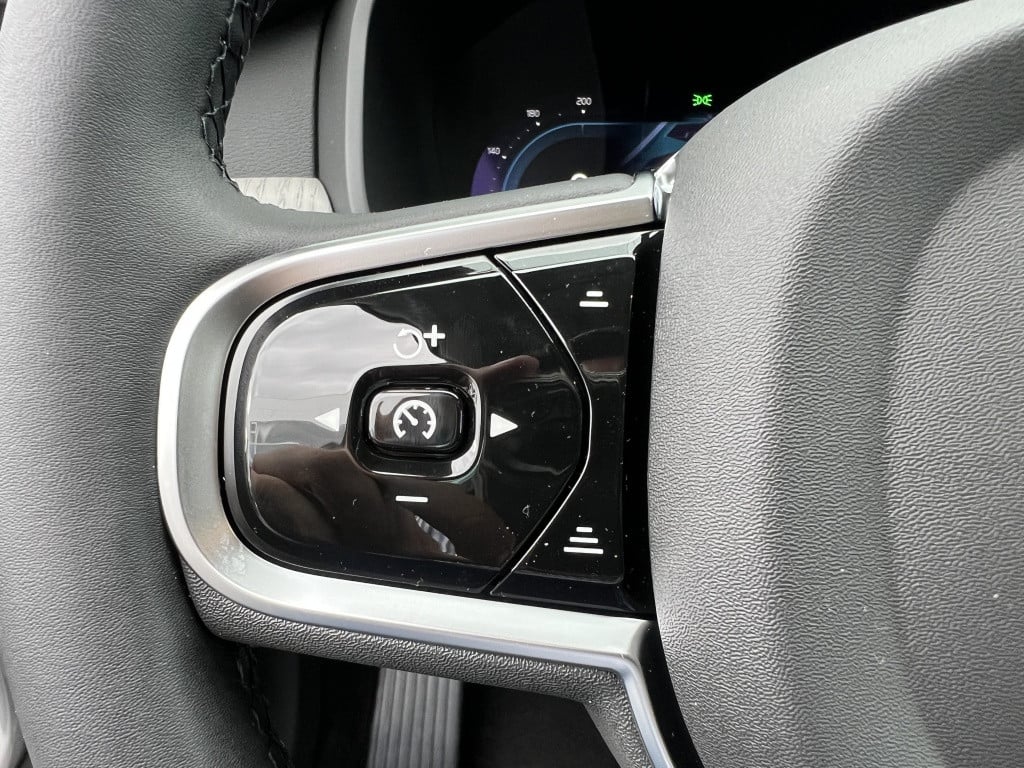 Volvo V90 t6 398pk awd recharge ultimate dark full options !
