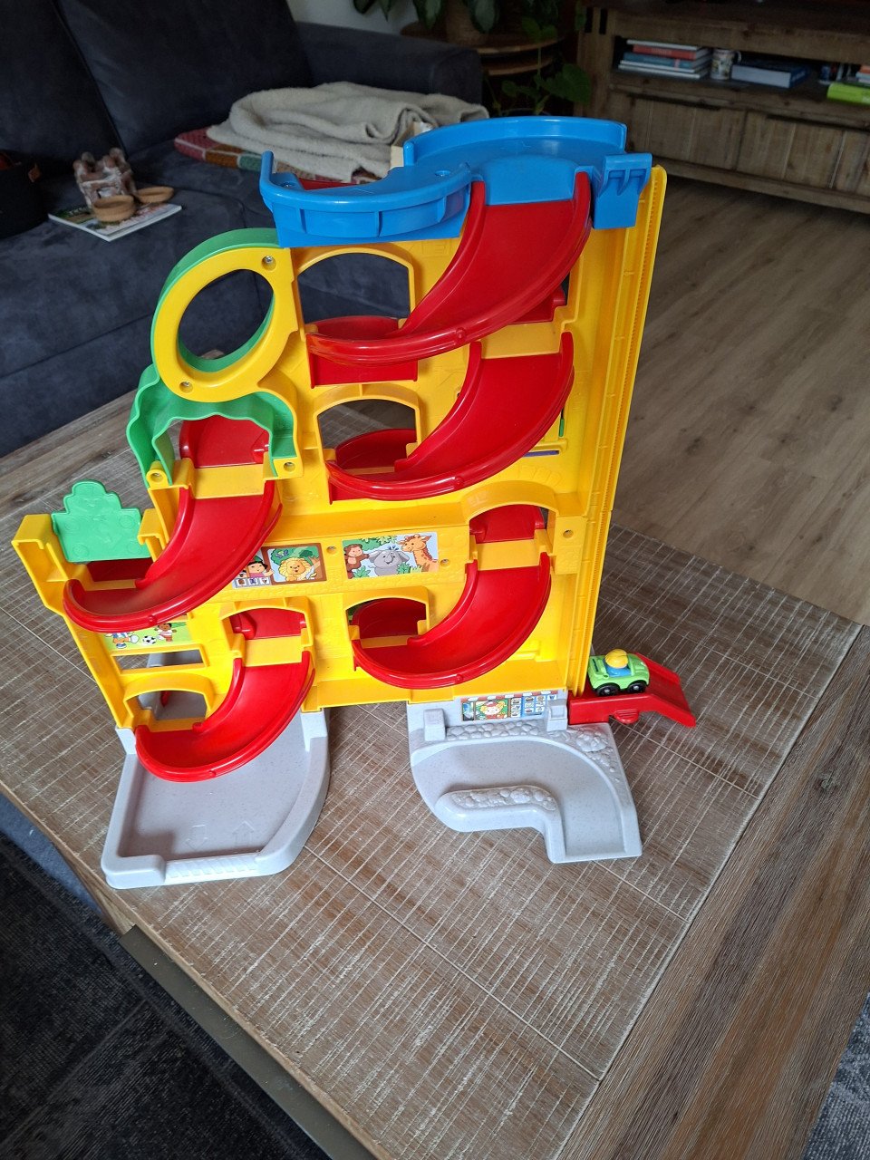 My little people garage