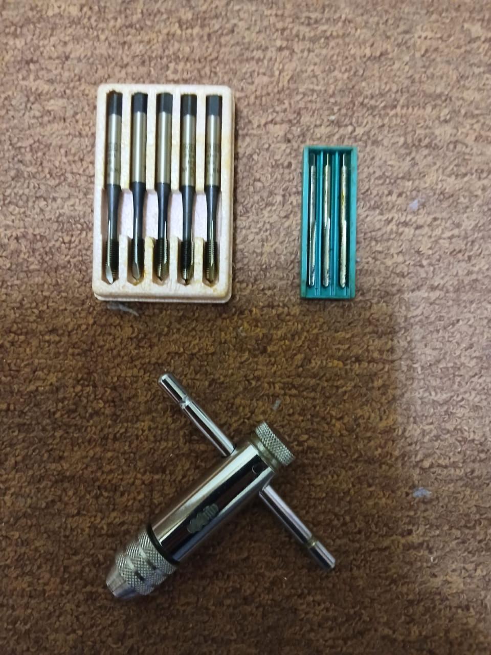 Schroefdraad tapset M4 en M5 met ratel