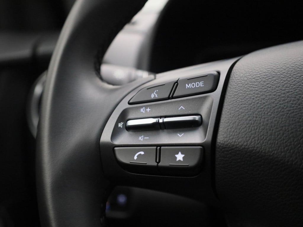 Hyundai Kona ev fashion 39 kwh