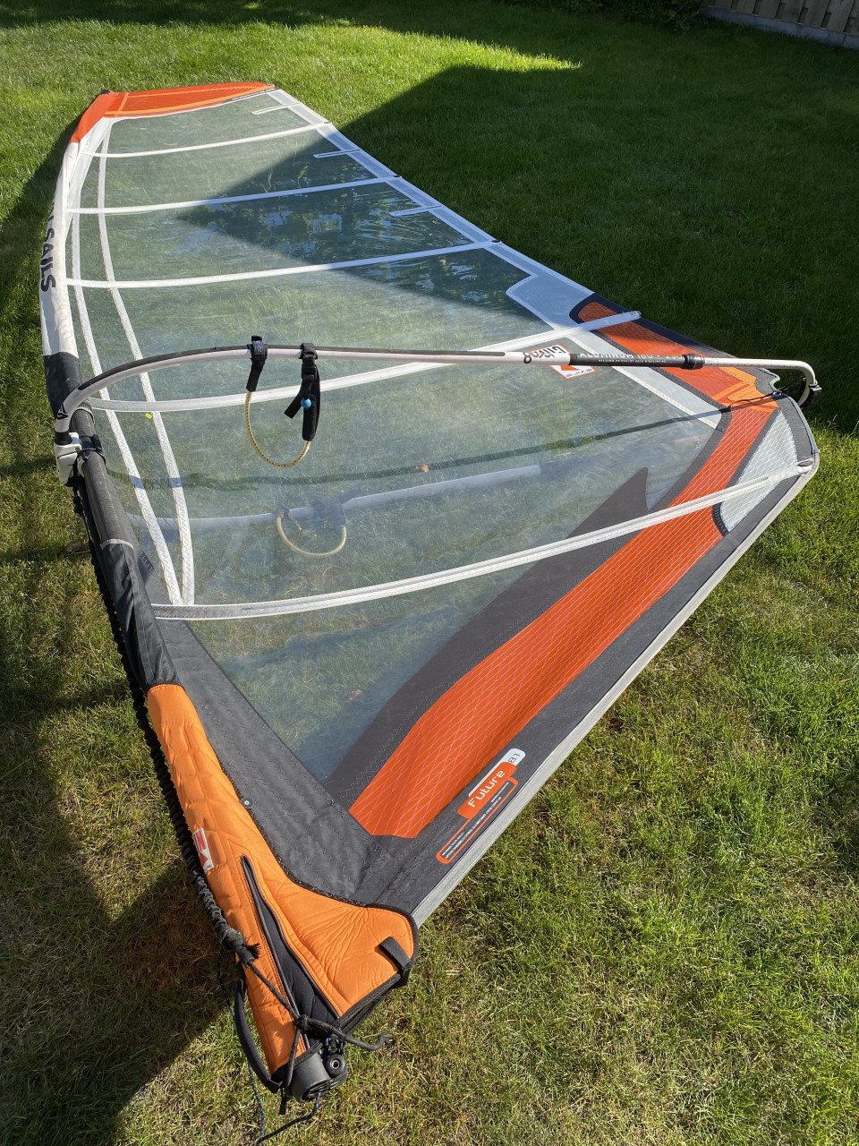 Gun sails 8.1 m2 (set)