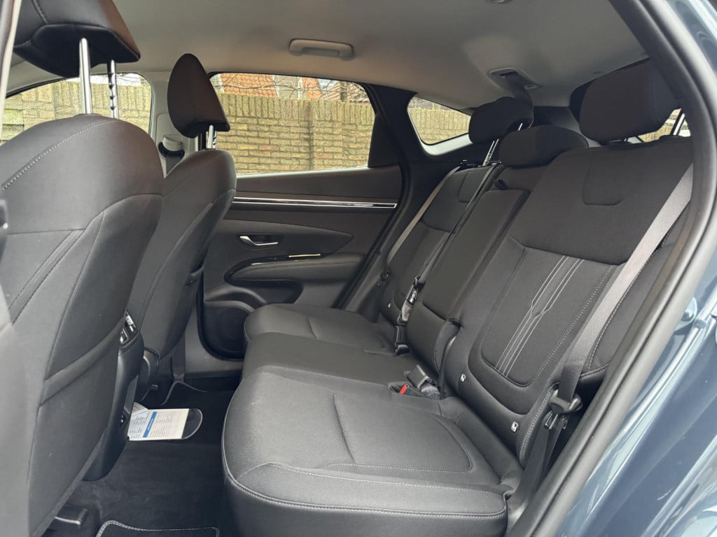 Hyundai Tucson 1.6 t-gdi mhev comfort smart | navigatie | camera | stuur- +