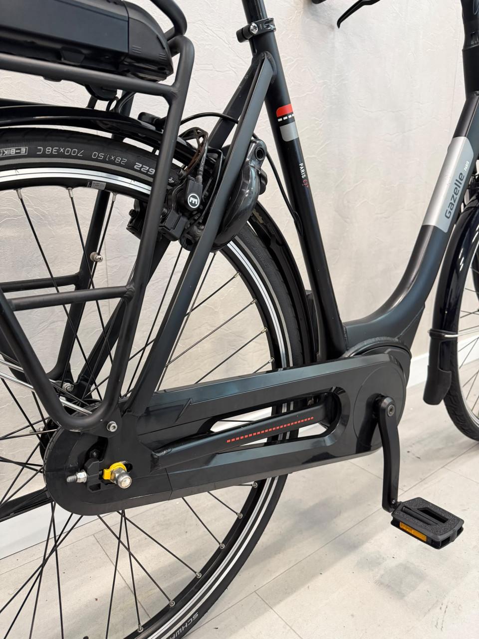 Gazelle Paris C7+ Bosch Active Line Plus 61CM 400Wh