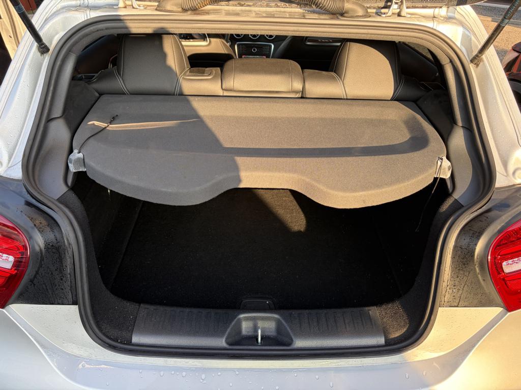 Mercedes-Benz A-Klasse 200 amg sport edition automaat