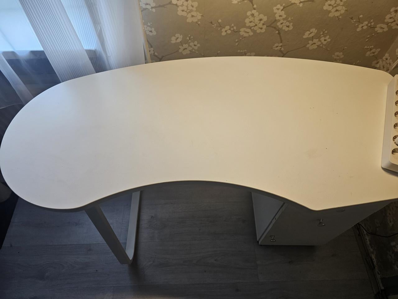 Manicure Nagel Tafel in goede staat