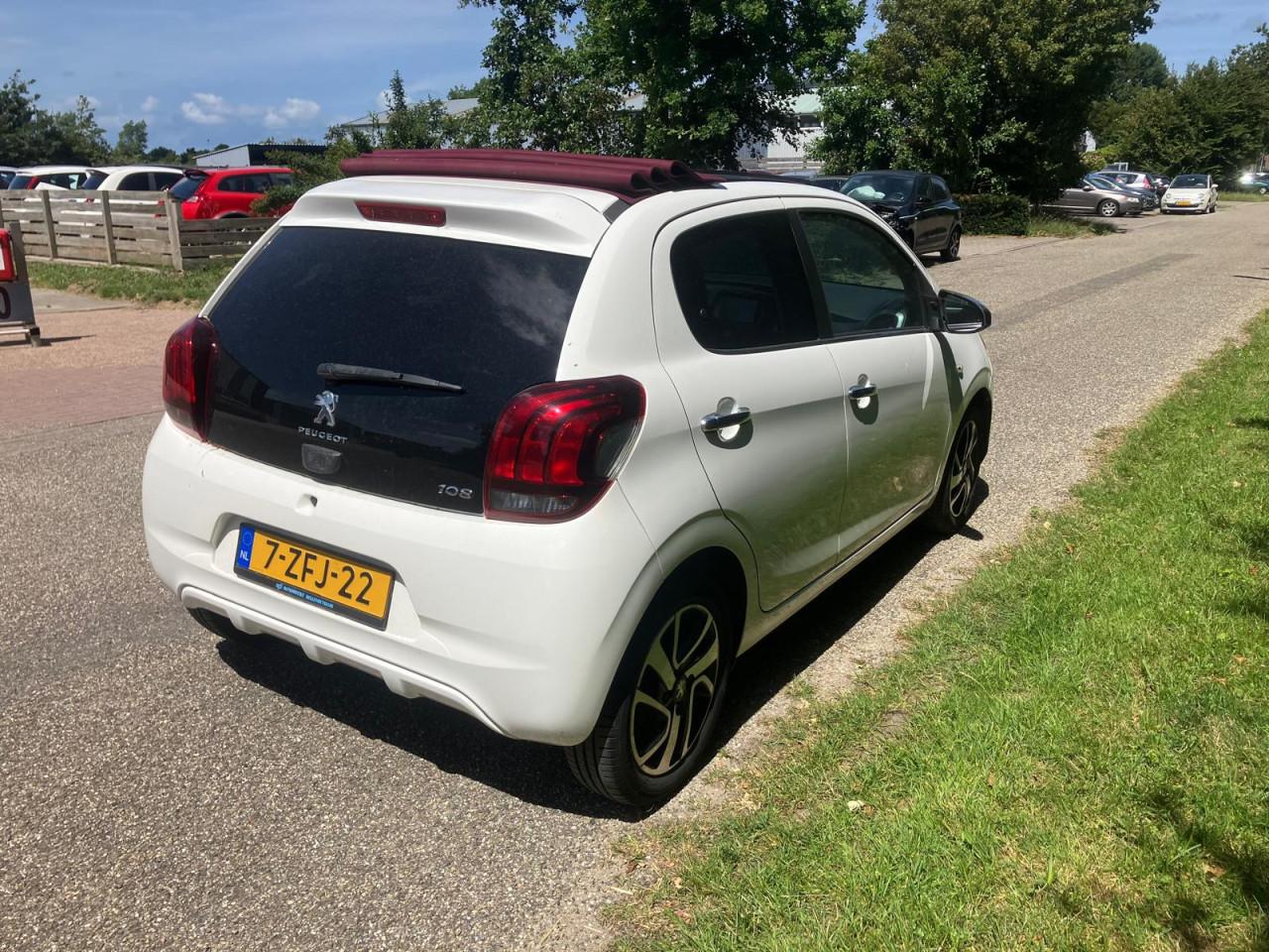 Peugeot 108 1.0 Cabriotop