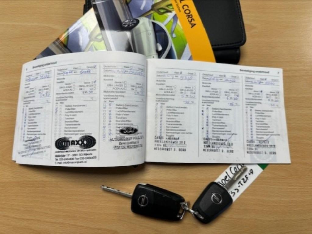 Opel Corsa 1.2-16v anniversary edition