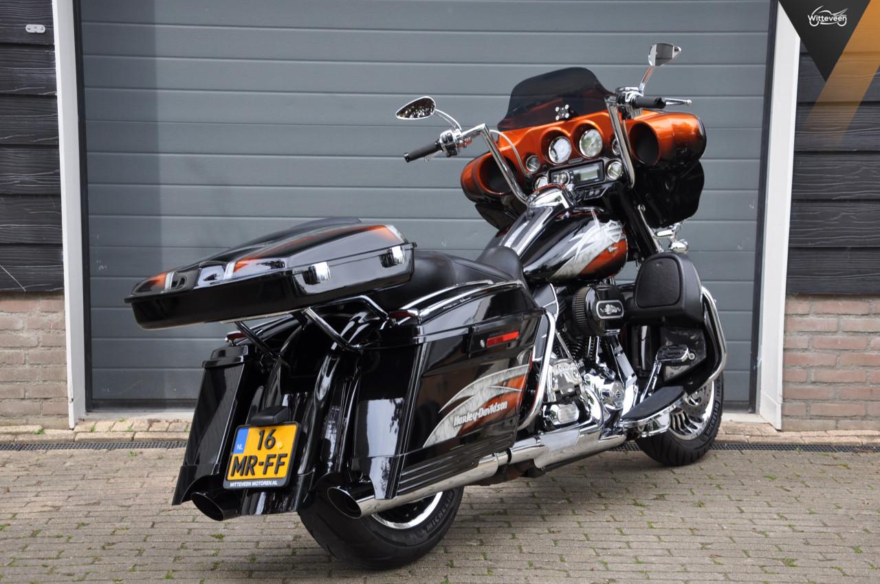 Harley-Davidson Streetglide special