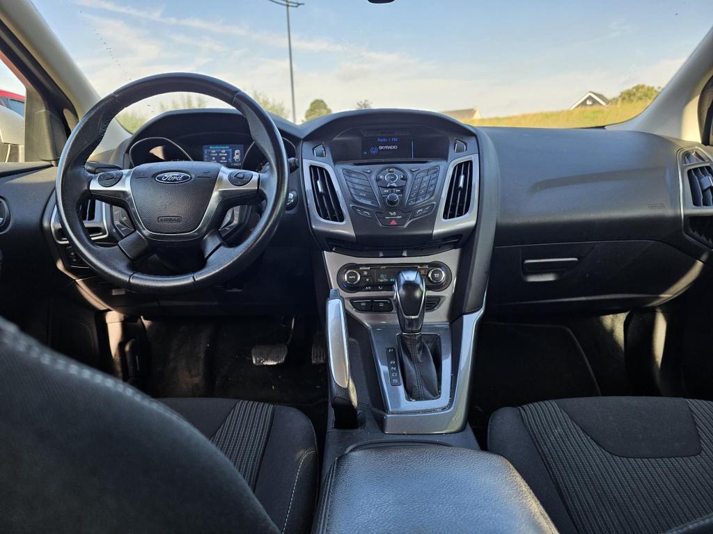 Ford Focus wagon 1.6 ti-vct titanium
