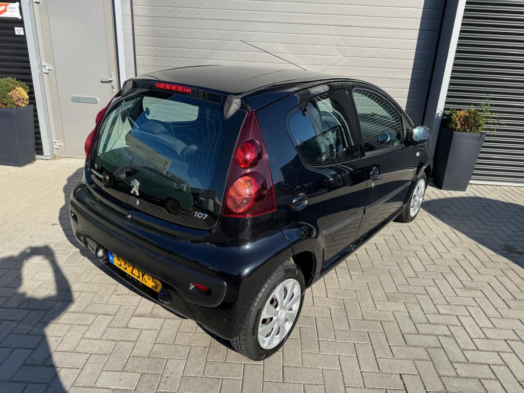 Peugeot 107 1.0 active/facelift/133.00 nap/rijklaar/