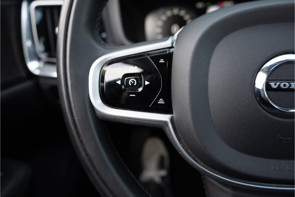 Volvo V60 2.0 t6 recharge awd inscription ✅pano✅hud✅360°✅h&k✅trekhaak✅acc