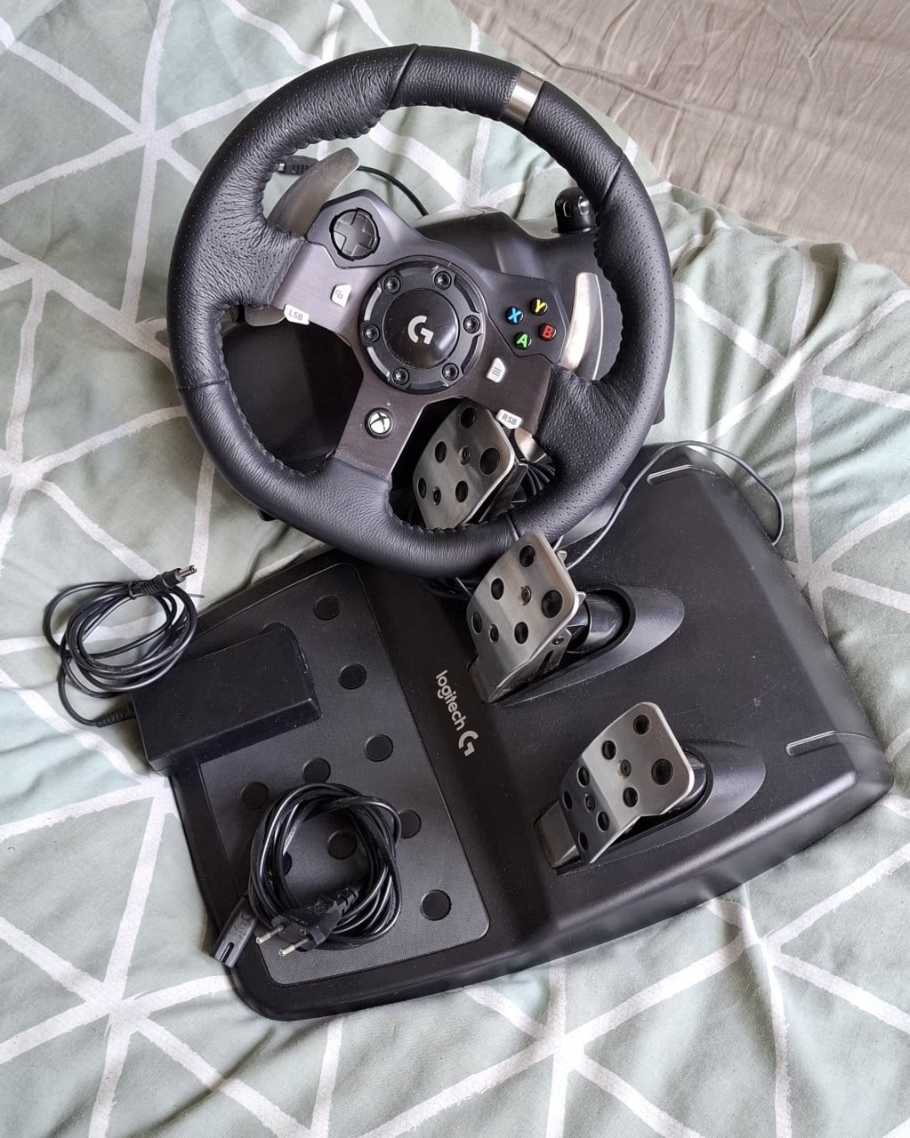 Logitech G920 (XBOX+PC)