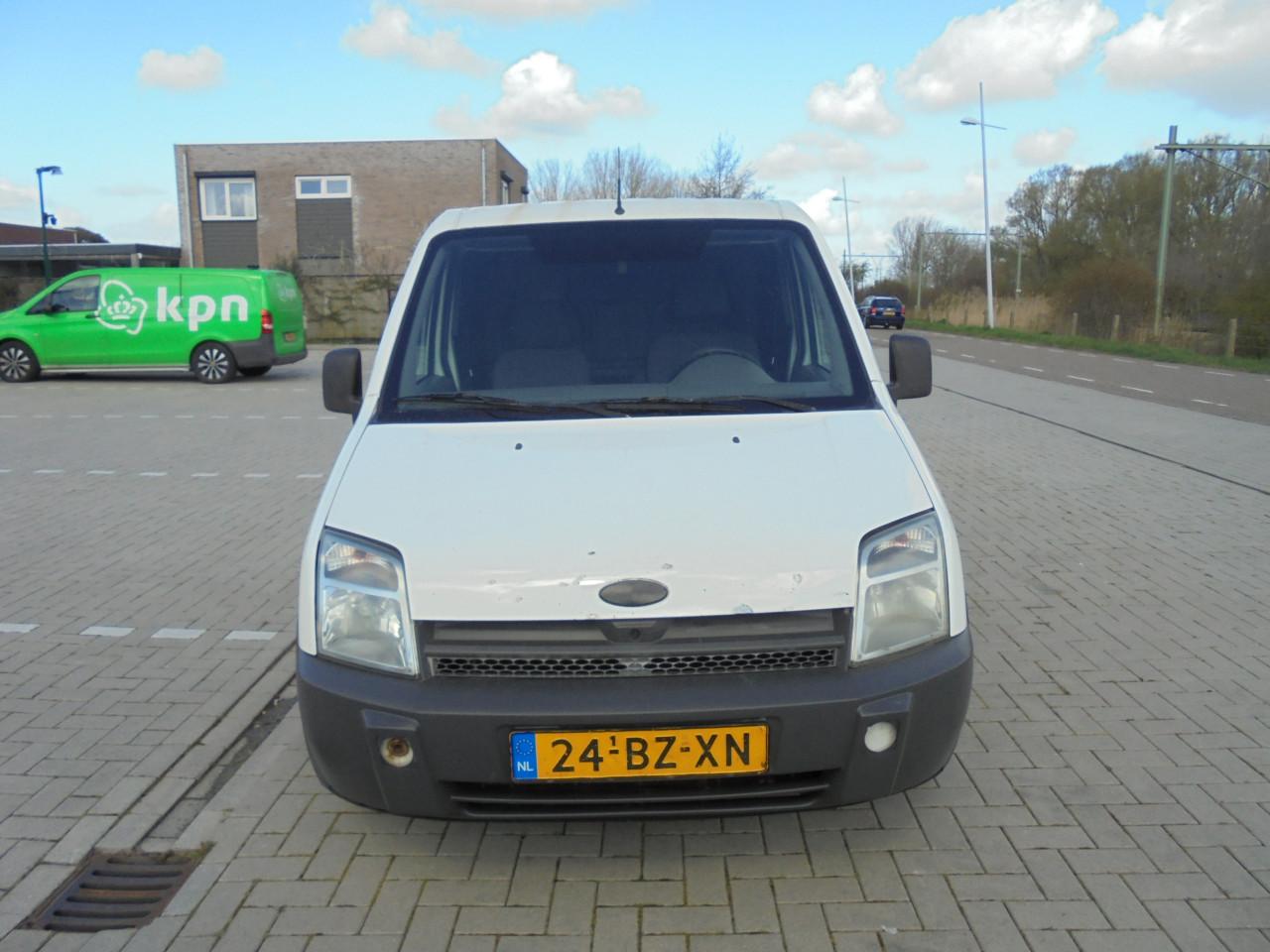 Transit Connect T220s 1.8TDdi bouwjaar 2006  N.A.P Apk nieuw bij aflevering
