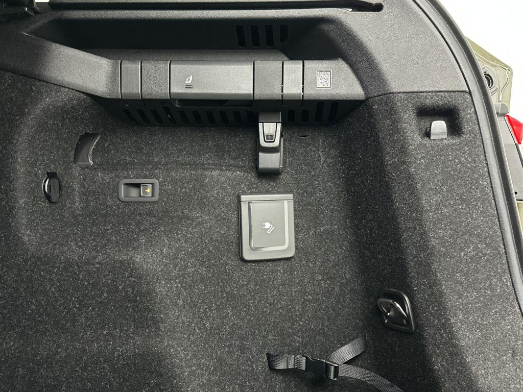Skoda Enyaq Iv rs elektromotor 250 kw / 340 pk suv elektrische aa