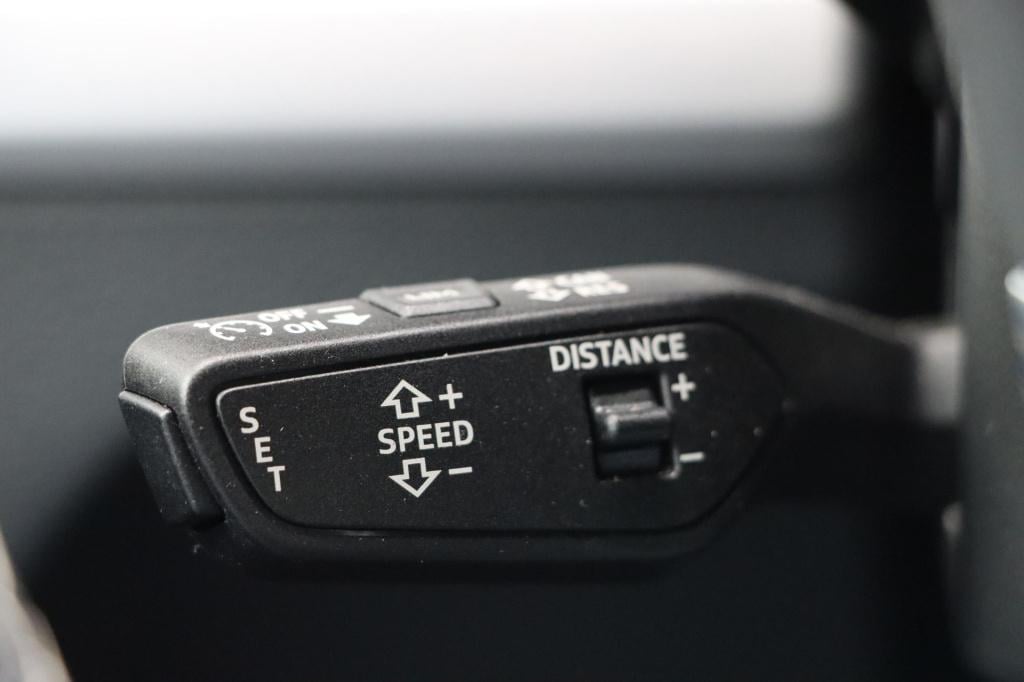 Audi Q5 50 tfsi e s edition competition 265pk s tronic | stoelverwarming | 