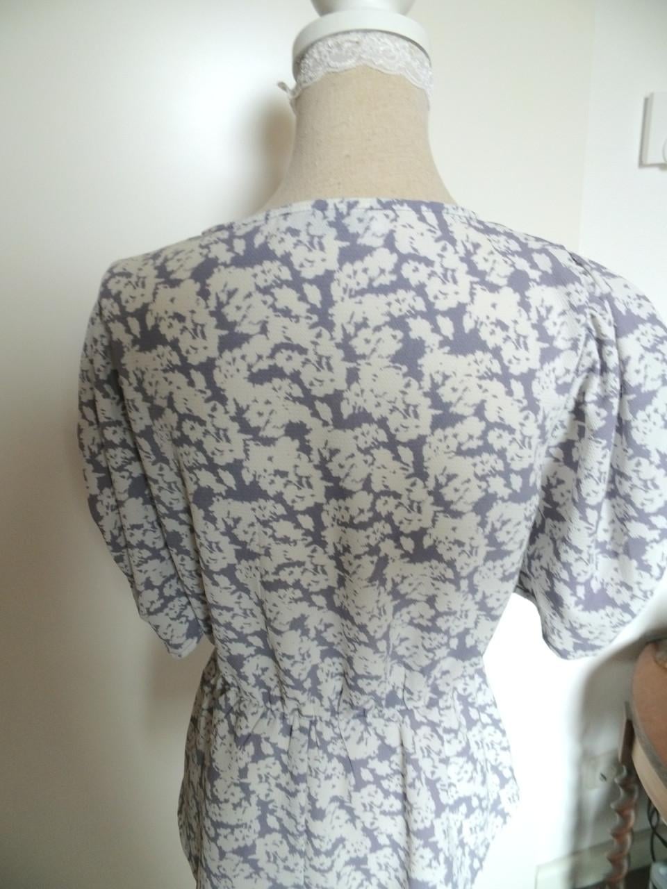 Blouse van Pigalle maat 38.
