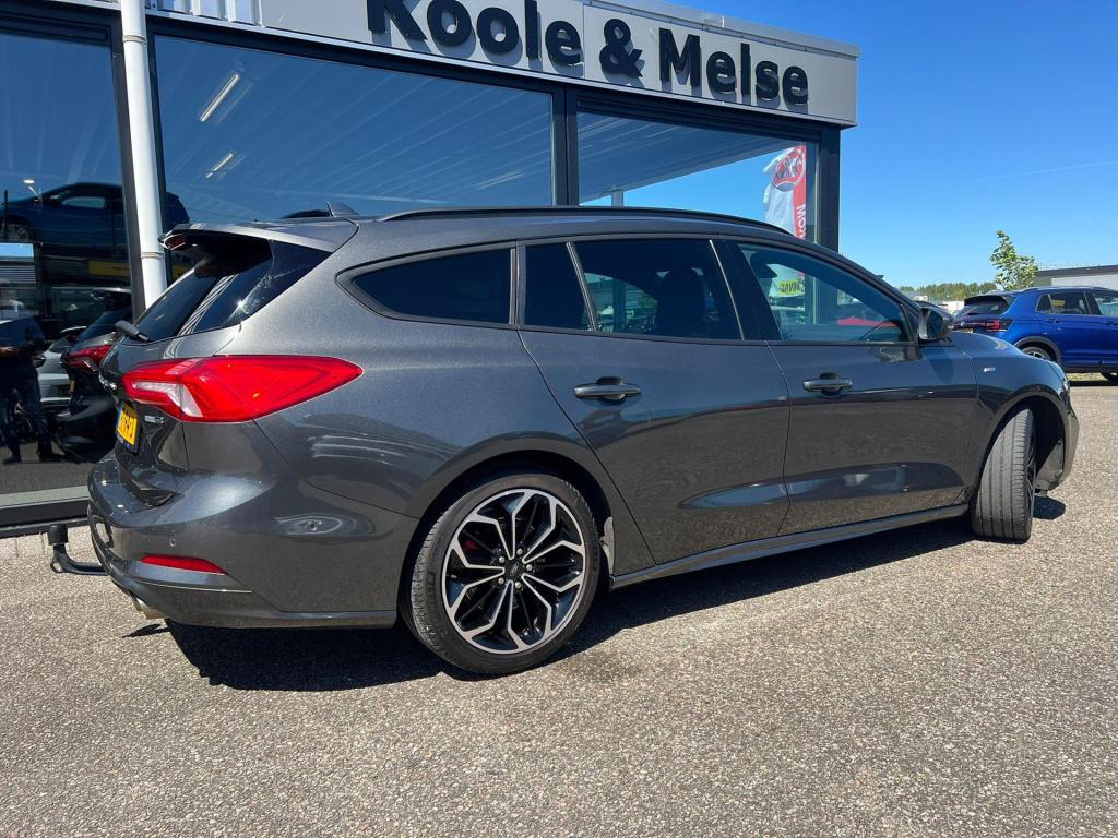 Ford Focus 1.0 ecoboost hybrid 155pk st line x | acc | trekhaak | carplay