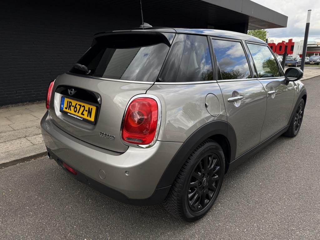 Mini Cooper mini 1.5 black pack - automaat - leder - 87.000km -