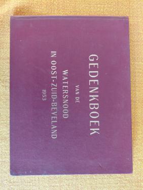 Gedenkboek van de watersnood in Oost-Zuid- Beveland 1953