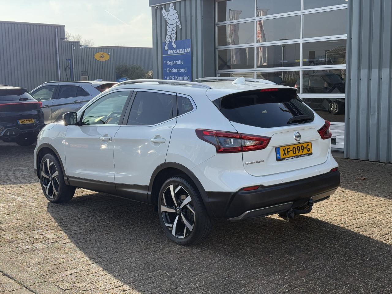 Nissan Qashqai - 1.2 Tekna +