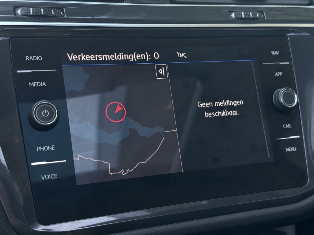 Volkswagen Tiguan Allspace 1.5 tsi comfortline business 7p. | vc | pano | 3