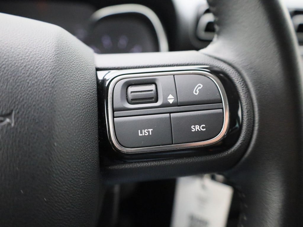 Citroen C3 Aircross 1.2 puretech shine | navigatie | apple carplay / androi