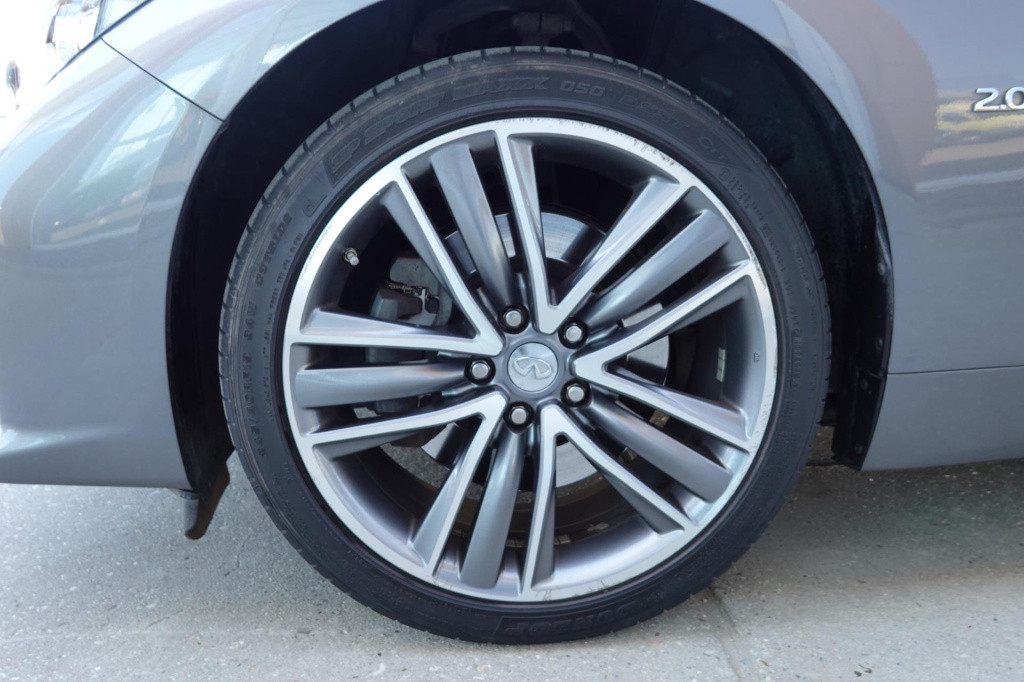 Infiniti Q q50 2.0t sport