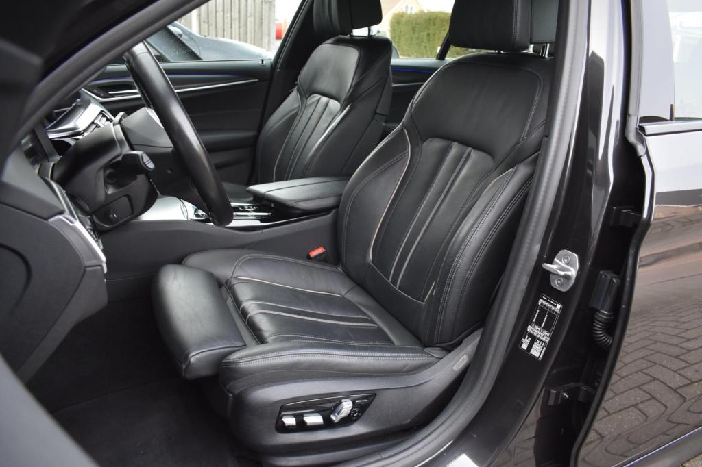 BMW 5 Serie touring 520i m-sport | laserlight | nap | dealer onderhouden | 