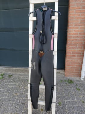 Wetsuite