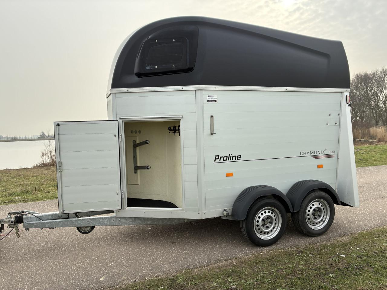 Volledig aluminium 2 paards met zadelkamer